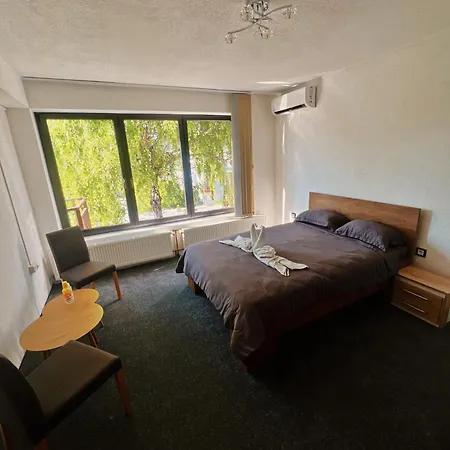 아파트 Alinac 카진